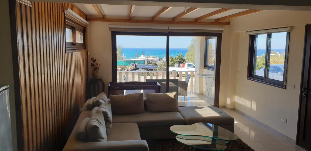 Joanna Sunset Apts Pomos Luaran gambar