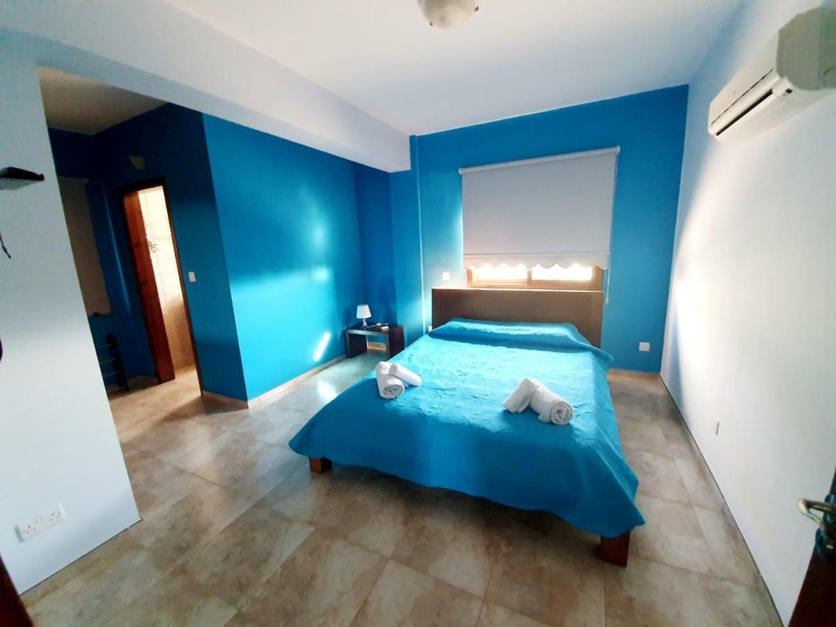 Joanna Sunset Apts Pomos Luaran gambar