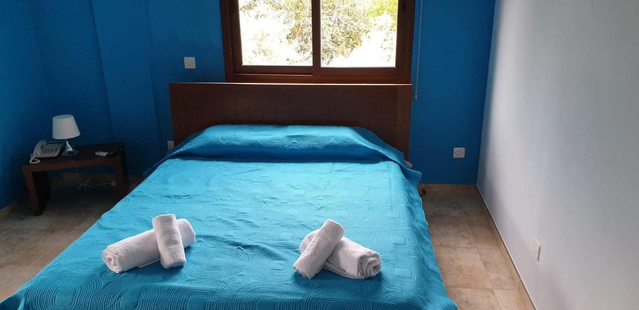 Joanna Sunset Apts Pomos Luaran gambar