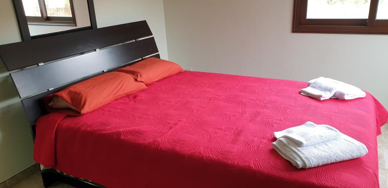 Joanna Sunset Apts Pomos Luaran gambar