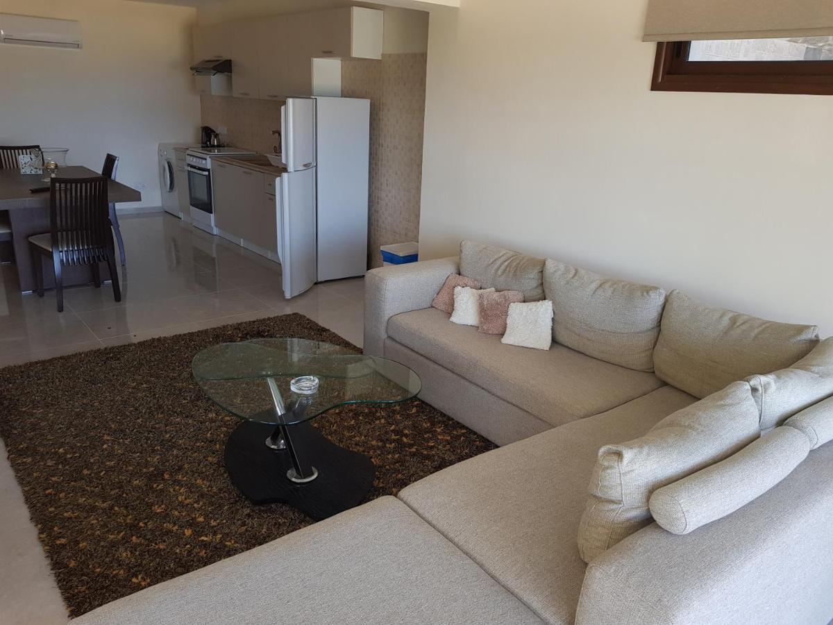 Joanna Sunset Apts Pomos Luaran gambar