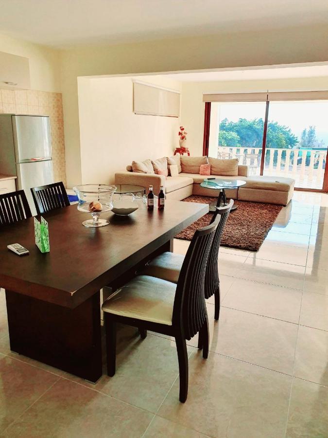 Joanna Sunset Apts Pomos Luaran gambar